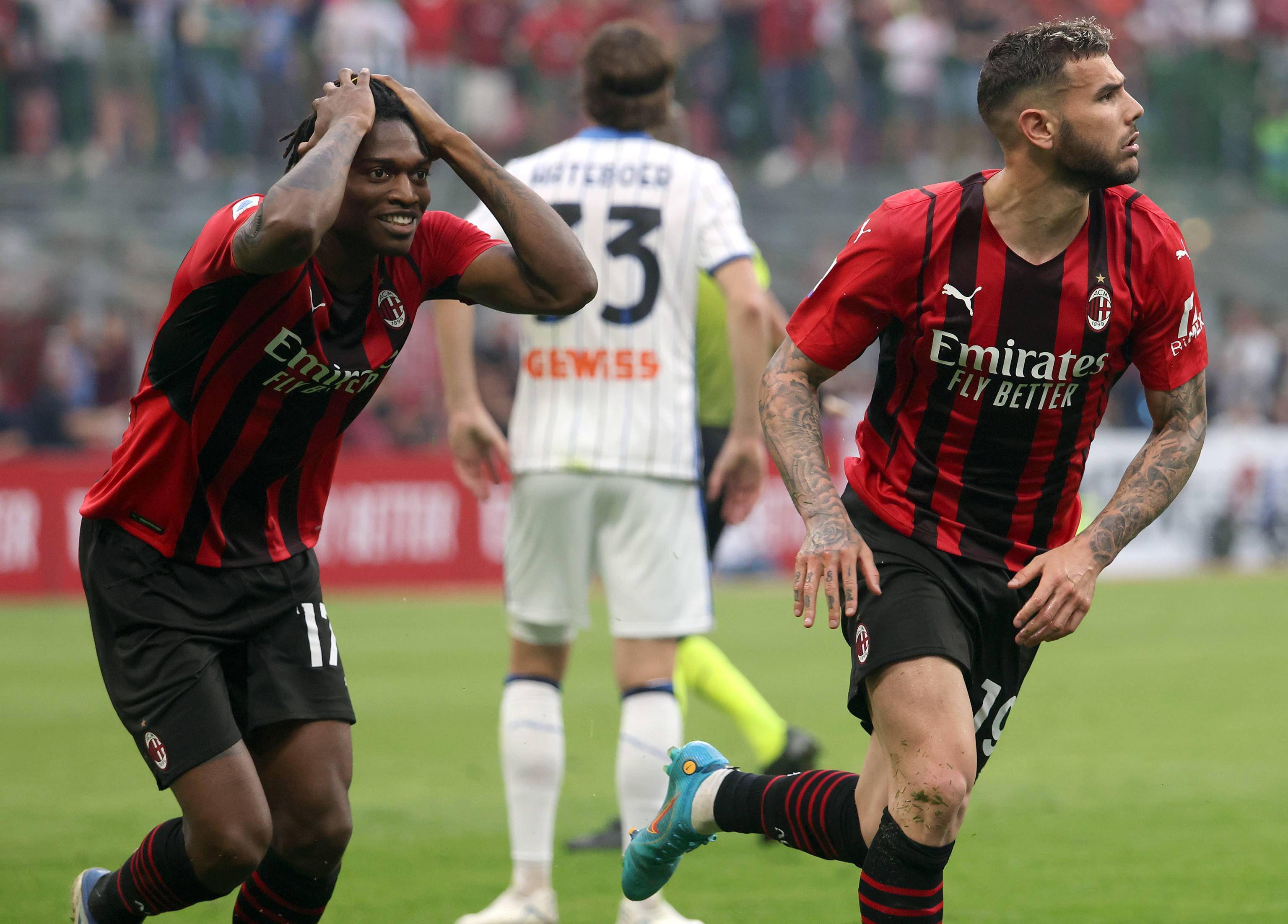 意甲联赛中,AC米兰队士气高昂,屡战屡胜的简单介绍 意甲联赛中,AC米兰队士气高昂,屡战屡胜的简单介绍