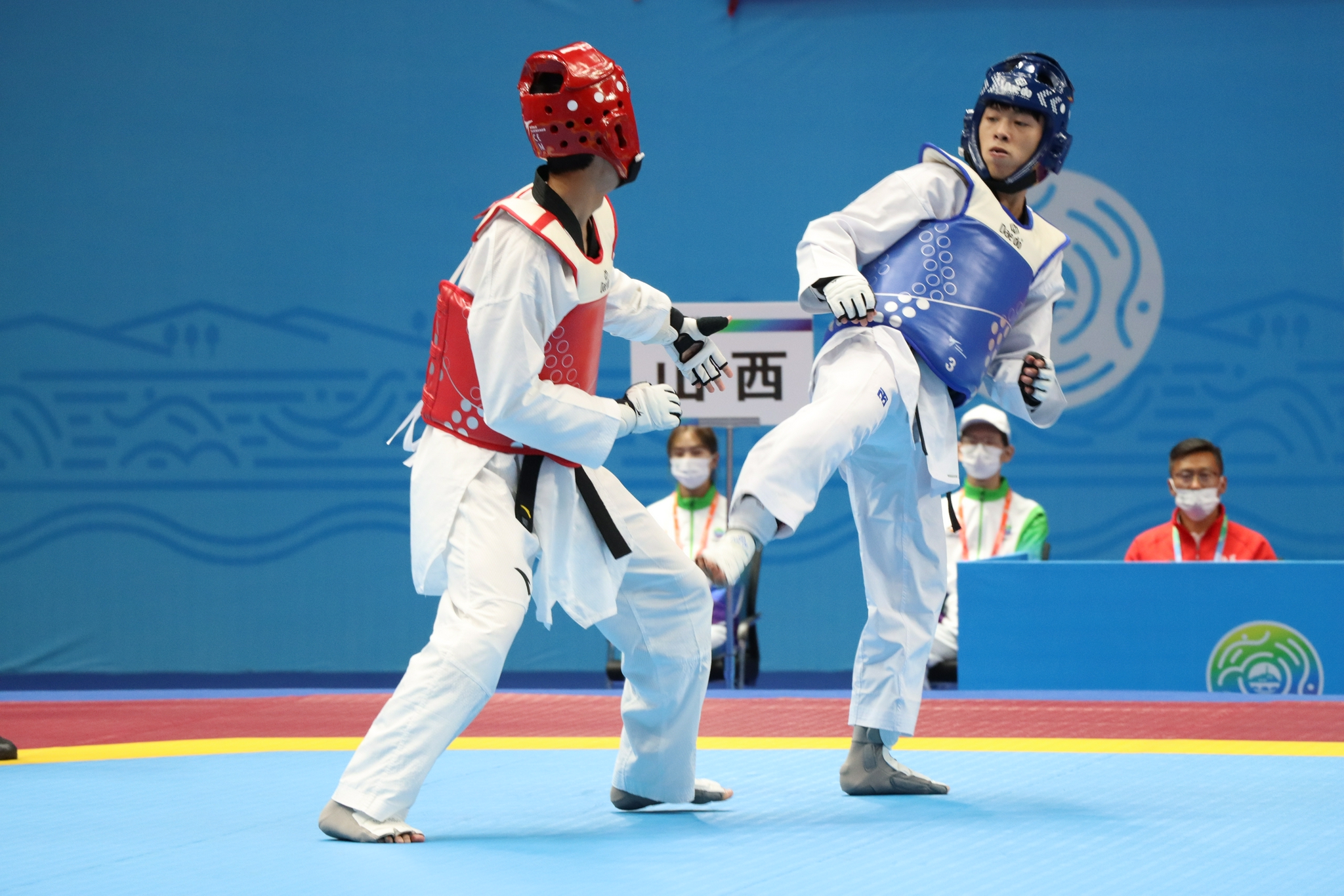 aoa体育官网-跆拳道赛场上，选手实力获得肯定(跆拳道赛场上,选手实力获得肯定吗)