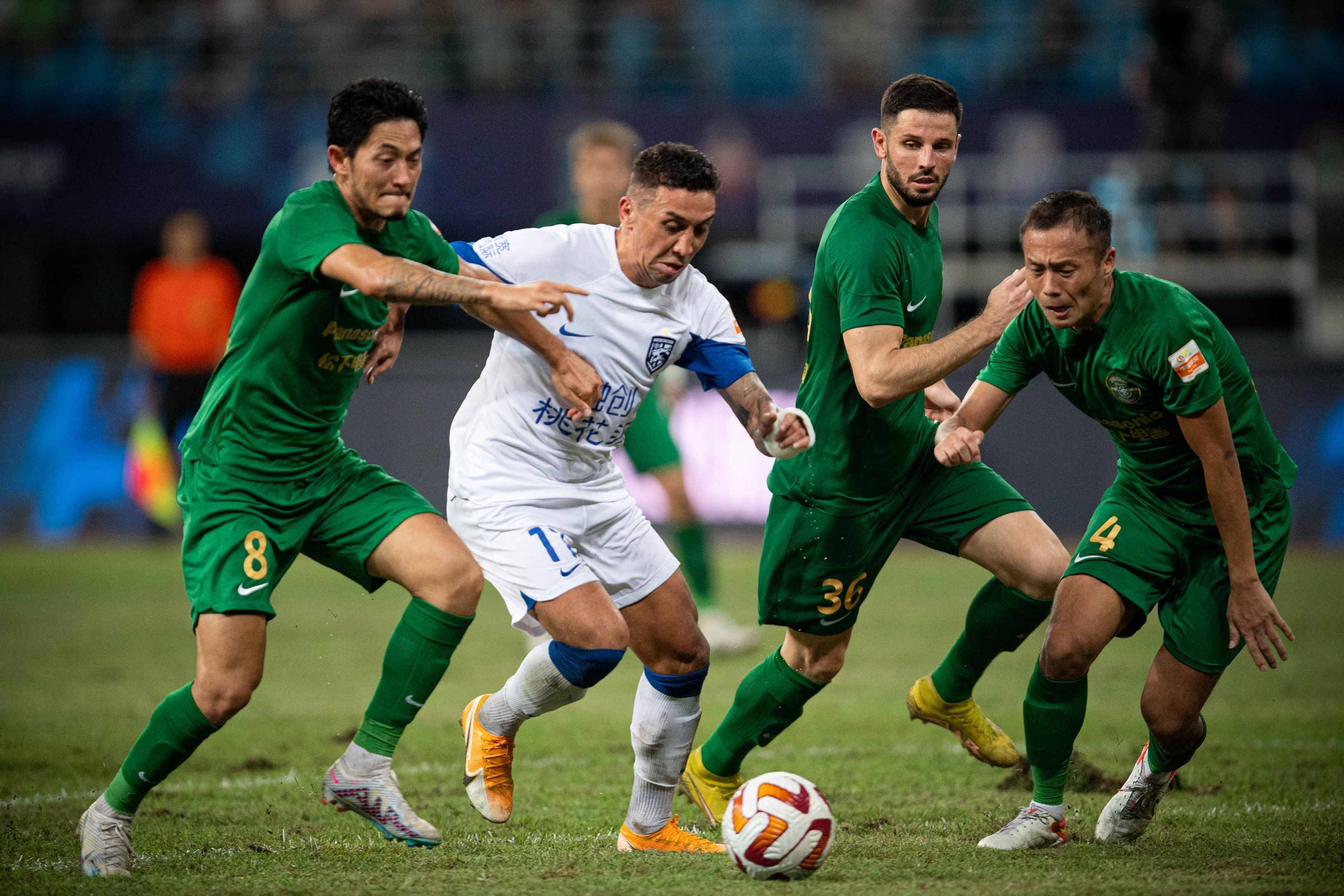 aoa体育娱乐-在深圳队赛场上演亚冠，团战，引发观众齐声高喊的简单介绍