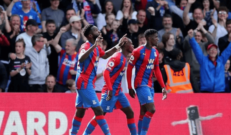 aoa体育馆-英超强队实力抢眼，欧洲顶尖赛事点亮足球频道的简单介绍