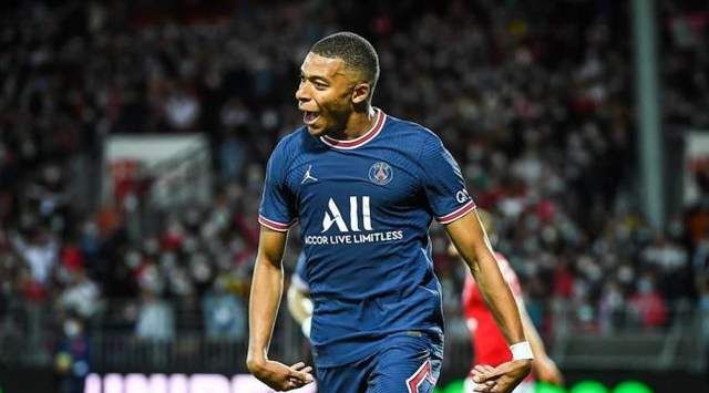 圣埃蒂安遭受尼斯绝杀,遭遇惨败 圣埃蒂安遭受尼斯绝杀,遭遇惨败