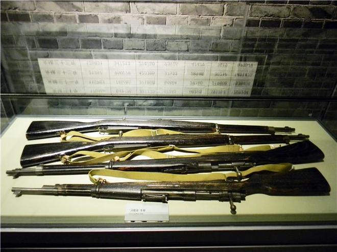 关于哈德斯菲尔德拼尽全力,战胜强敌取得关键胜利的信息 关于哈德斯菲尔德拼尽全力,战胜强敌取得关键胜利的信息