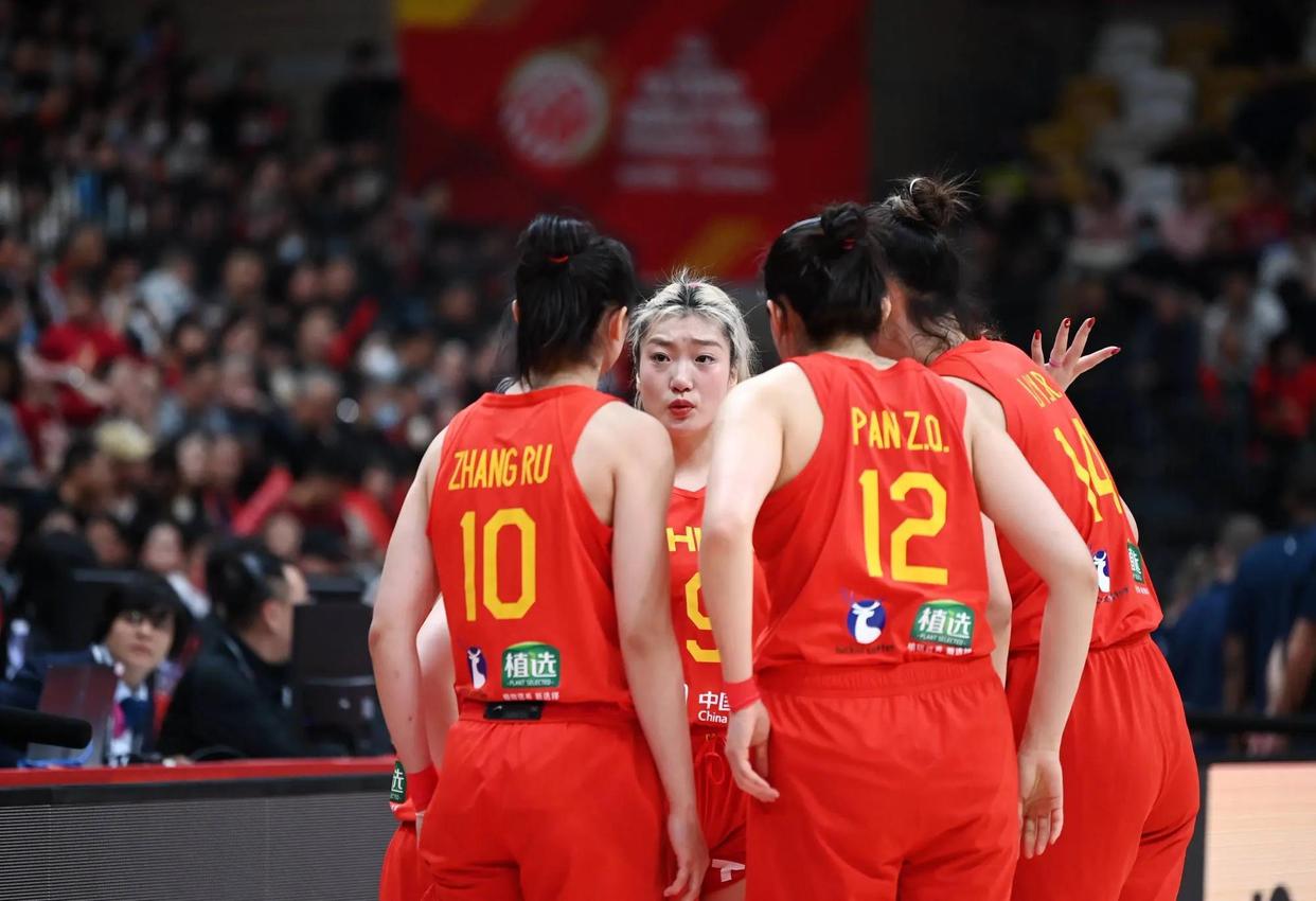 河南女篮团结奋战,困难坚持到底 河南女篮团结奋战,困难坚持到底