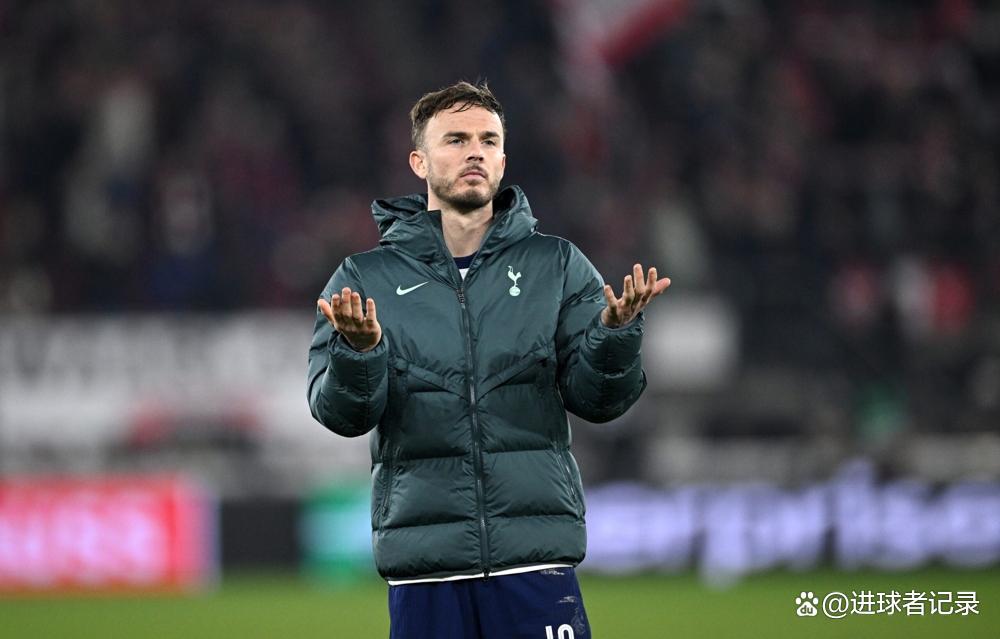 aoa体育直播-热刺主场失利，状态出现下滑迹象的简单介绍