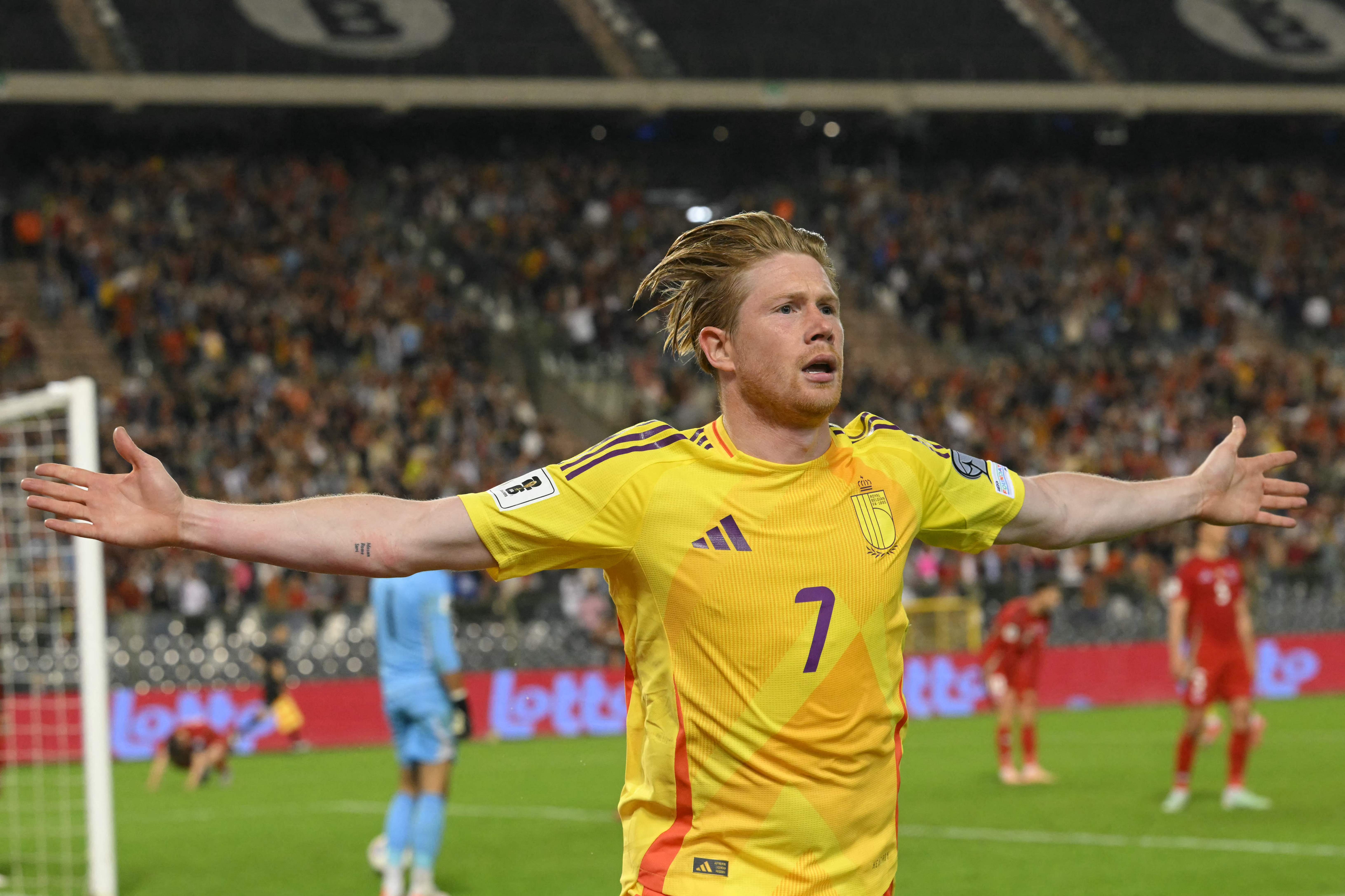 包含比利时队在场上展示出色表现,成功晋级的词条 包含比利时队在场上展示出色表现,成功晋级的词条