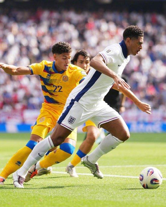 aoa体育官网-英格兰球队面对安道尔，轻松取胜的简单介绍