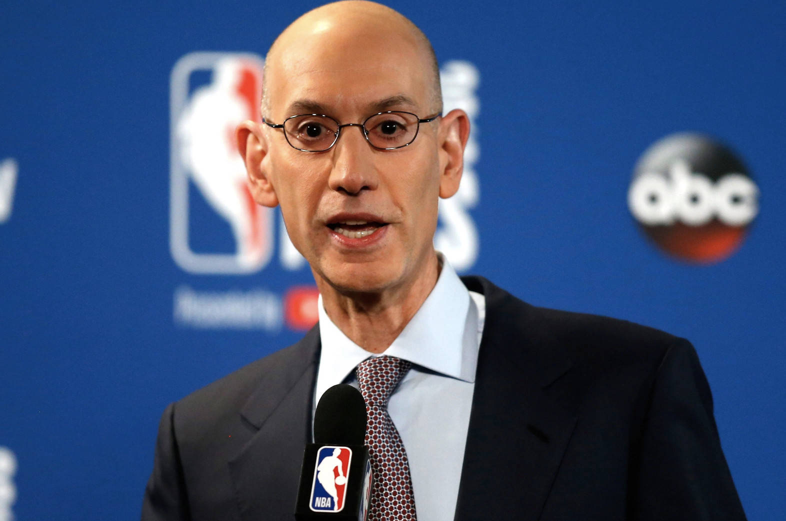 aoa体育课程-篮网队主帅发布战术调整，力拼反弹的简单介绍