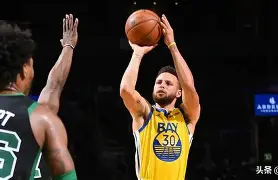 福尔图那队在比赛中取得重要三分 福尔图那队在比赛中取得重要三分