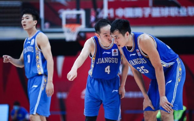 aoa体育-甘肃男篮客场赢下青海队，继续领跑