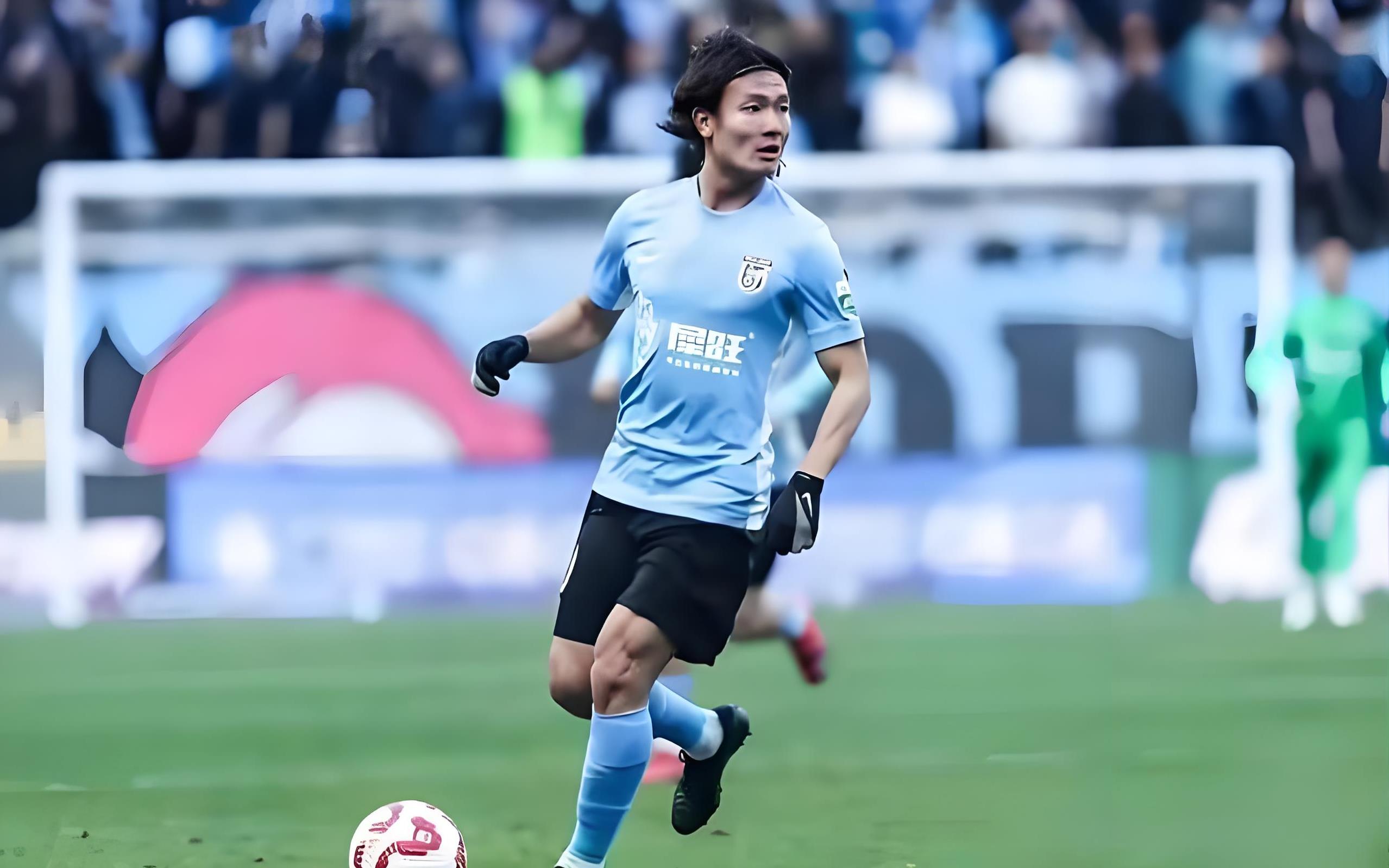 中超联赛球员表现神勇,技术风格全面发挥 中超联赛球员表现神勇,技术风格全面发挥