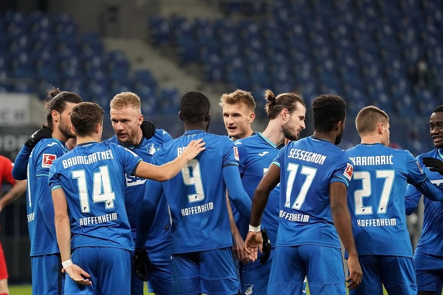 霍芬海姆全队备战良好,力争卫冕冠军头衔的简单介绍 霍芬海姆全队备战良好,力争卫冕冠军头衔的简单介绍