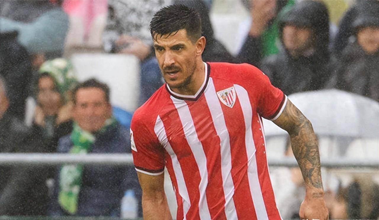 里昂队主场惨败马德里竞技,无缘晋级欧联杯半决赛 里昂队主场惨败马德里竞技,无缘晋级欧联杯半决赛