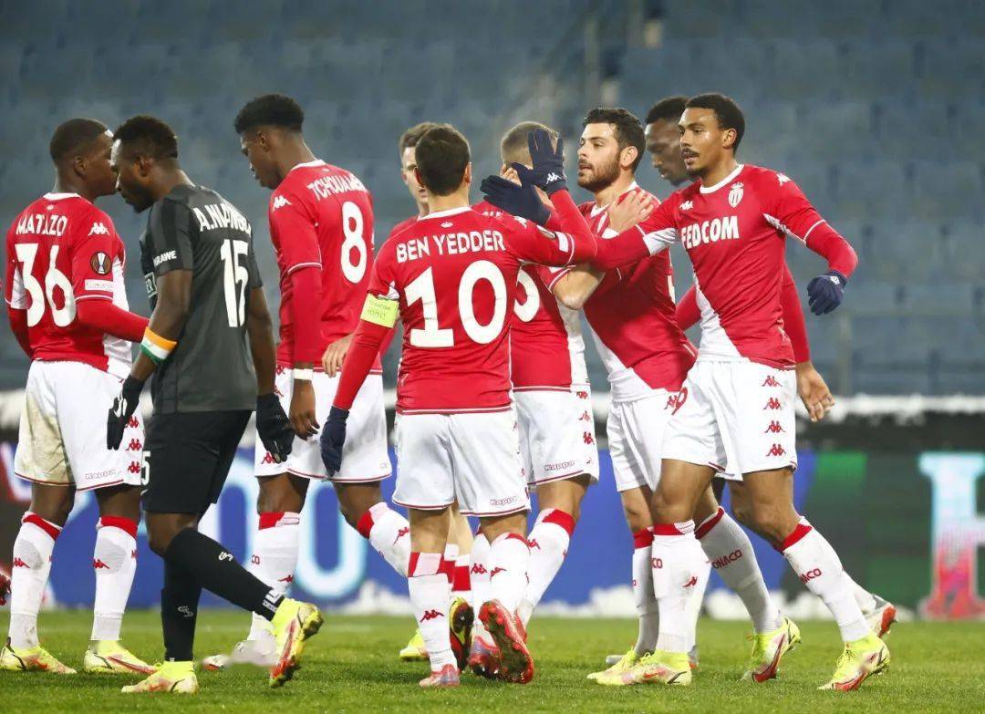 巴黎主场对阵摩纳哥,实力碾压 巴黎主场对阵摩纳哥,实力碾压