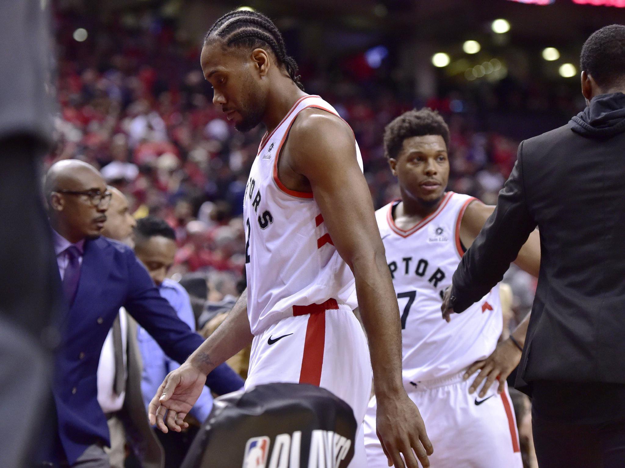 猛龙胜过爵士,伦纳德稳定发挥的简单介绍 猛龙胜过爵士,伦纳德稳定发挥的简单介绍