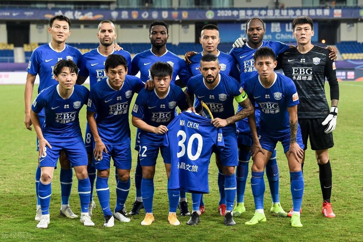 aoa体育新闻-精打细算！球队以小胜晋级下一轮