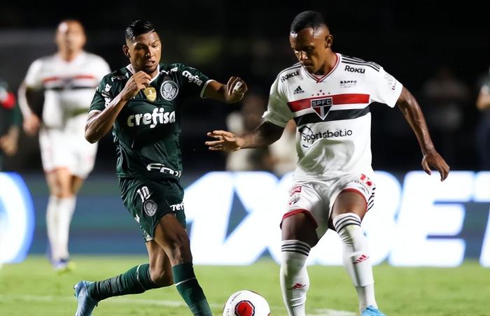 aoa体育-包含意大利大胜马耳他，强席位已锁定的词条