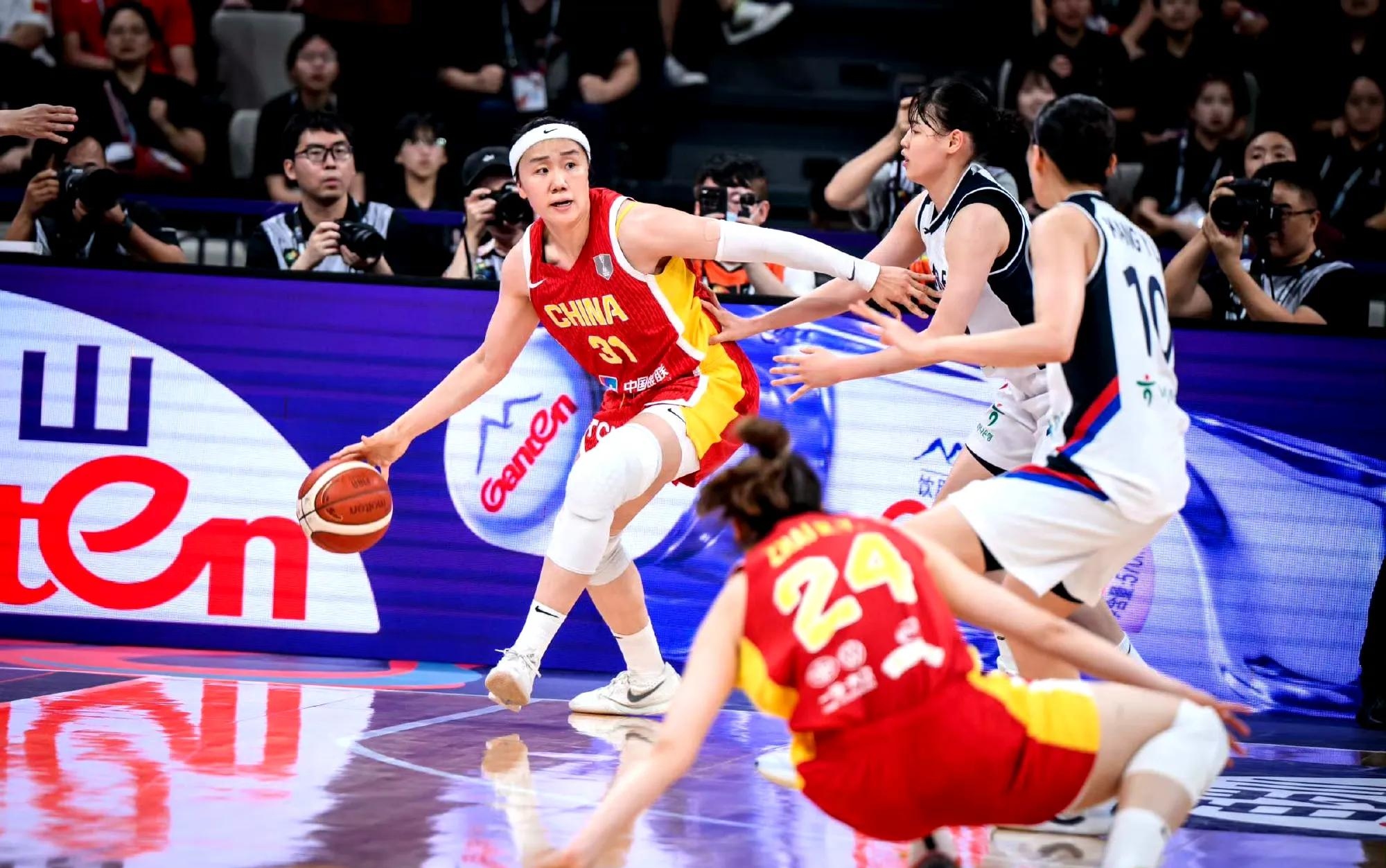 aoa体育馆-河南女篮整体表现出色，备战强敌